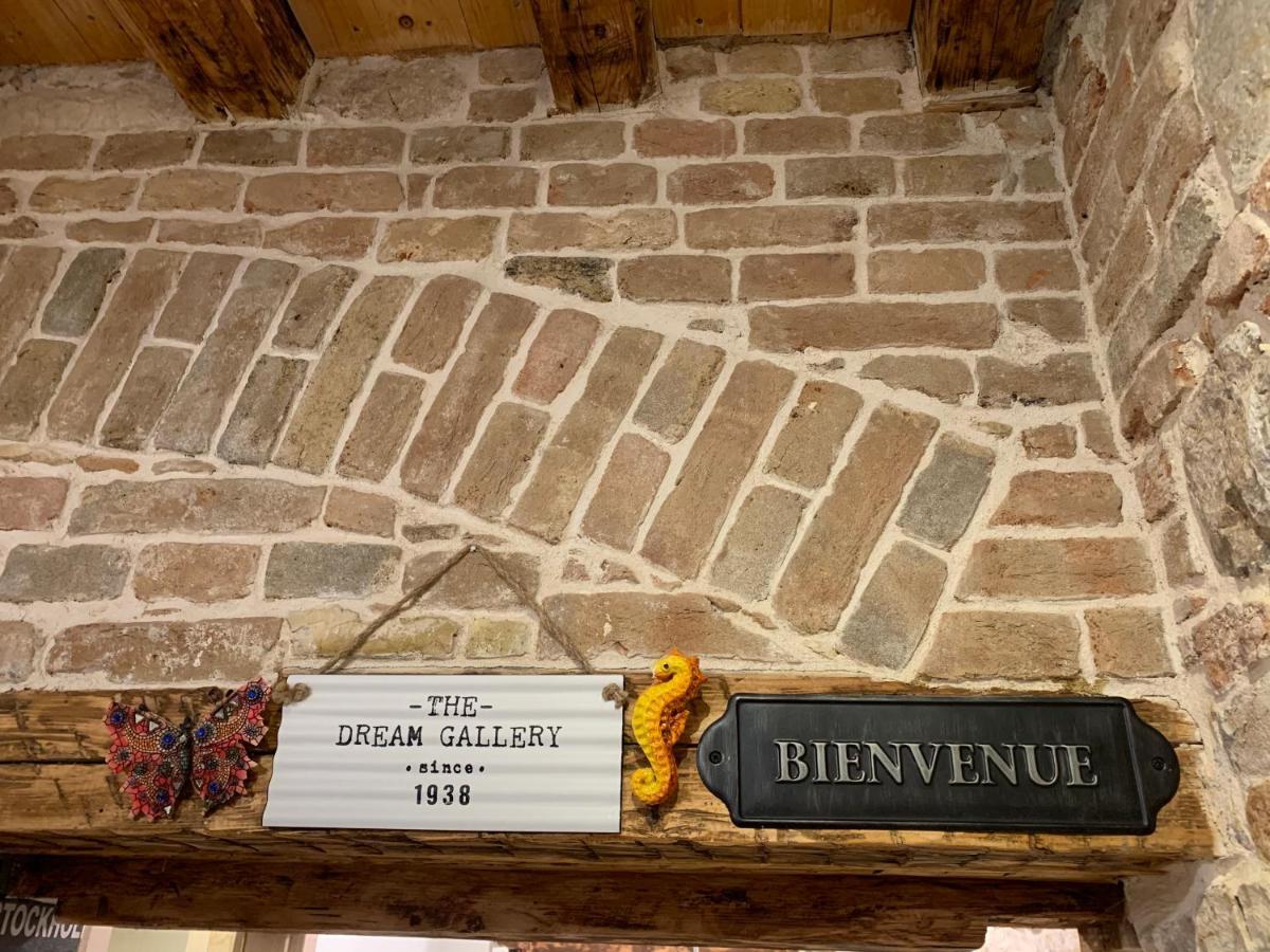 Luxury Art Room Split Buitenkant foto